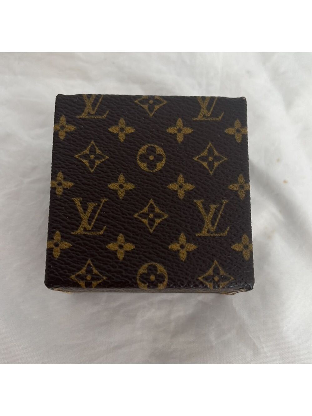 Louis Vuitton Ecrin Declaration Mini Jewelry Trunk - Picture 6 of 10